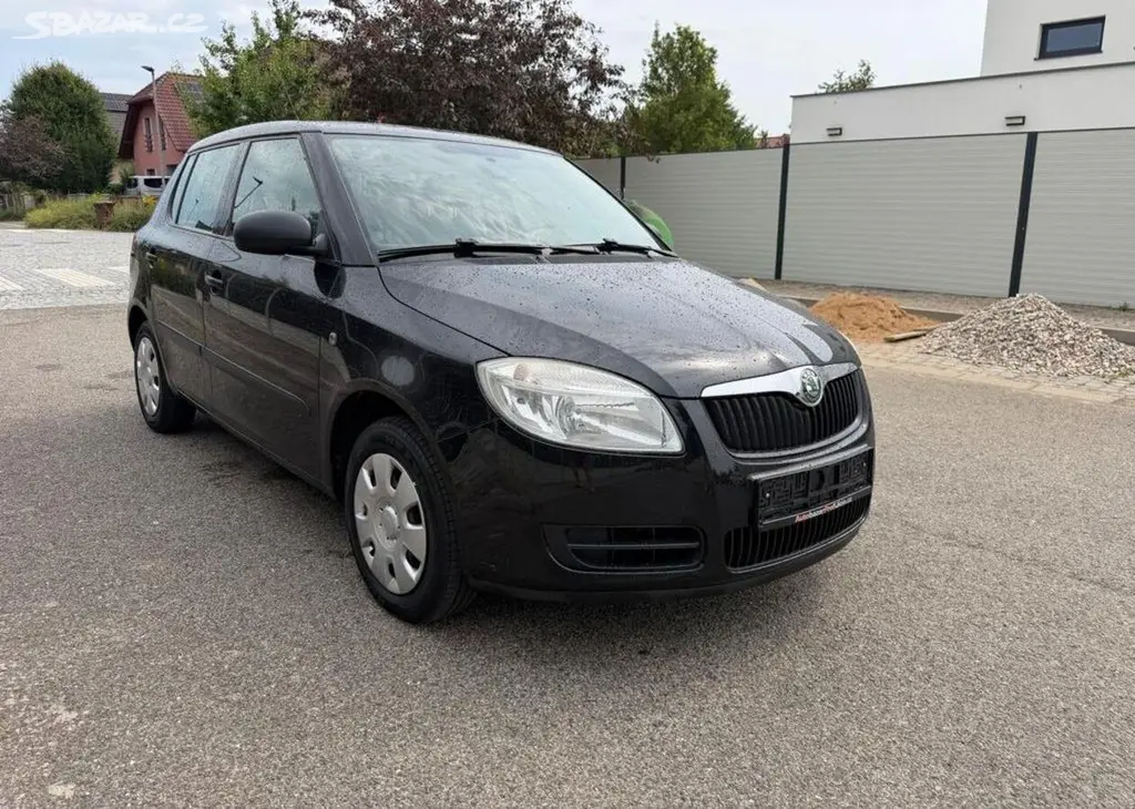 Škoda Fabia 1,2 i pravidel. servis 1 Majit benzín